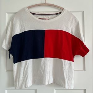 Tommy Hilfiger Cropped Shirt in M